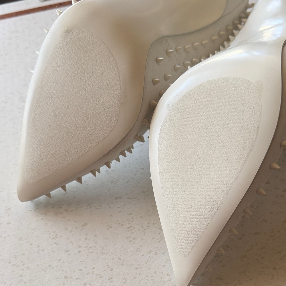 White Studded Steve Madden pumps - Picture 5 of 6